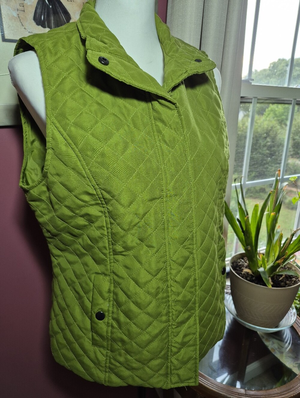 Christopher & Banks Olive Green Quilted Vest - Size Medium